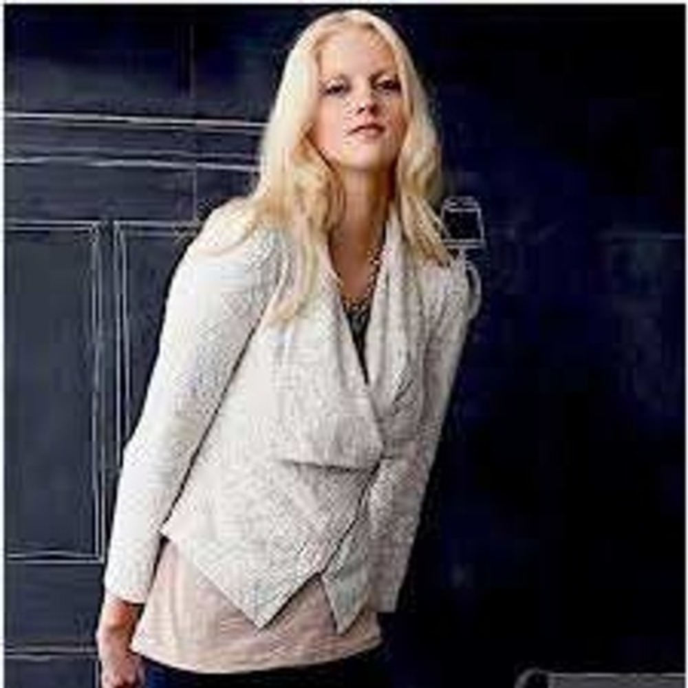 Moth Anthropologie Ivory Textured Asymmetrical Moto Jacket SMALL Minimalist